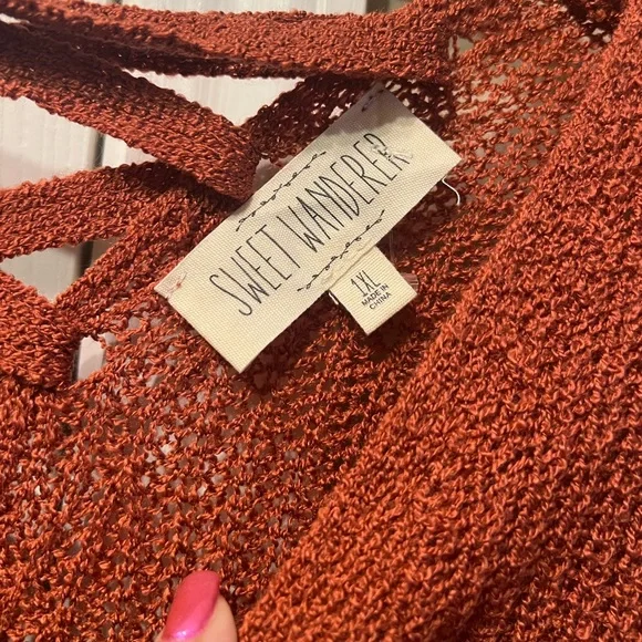 ⭐️NEW WITH TAGS⭐️ Women’s plus size sweater size 1X - Picture 3 of 6